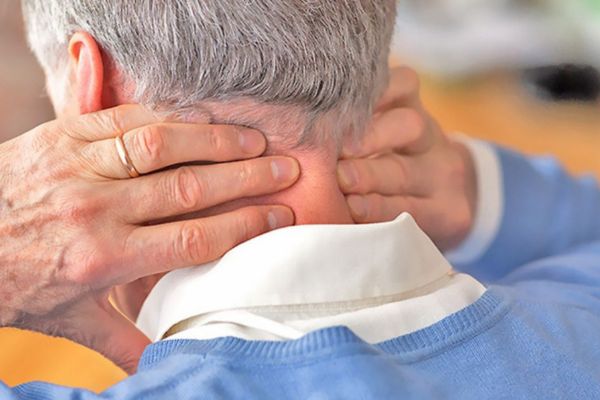 douleur cervicale remède de grand-mère